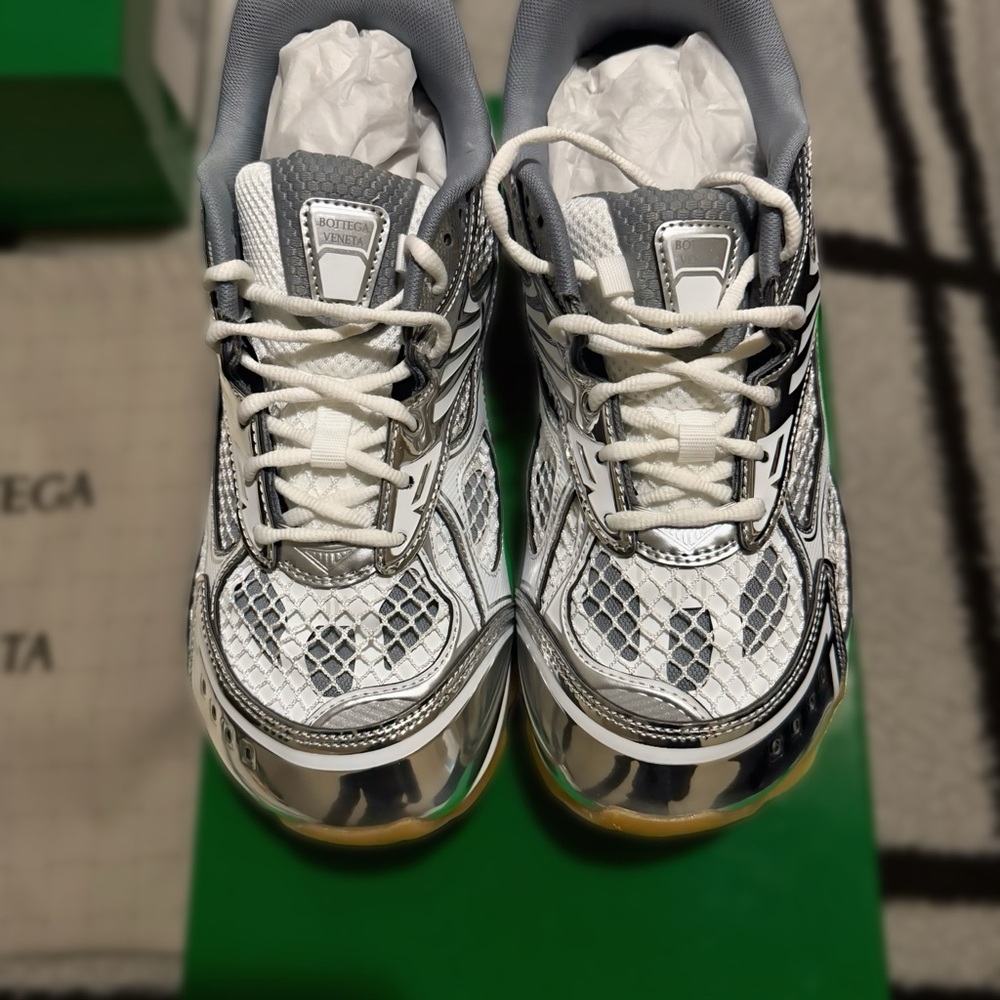 BOTTEGA VENETA ORBIT